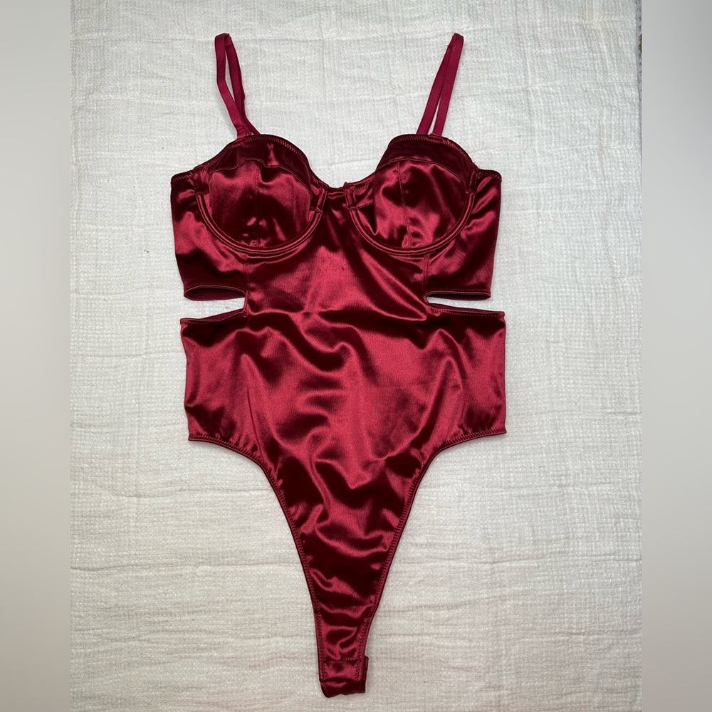 URBAN OUTFITTERS - Magenta, satin leotard.